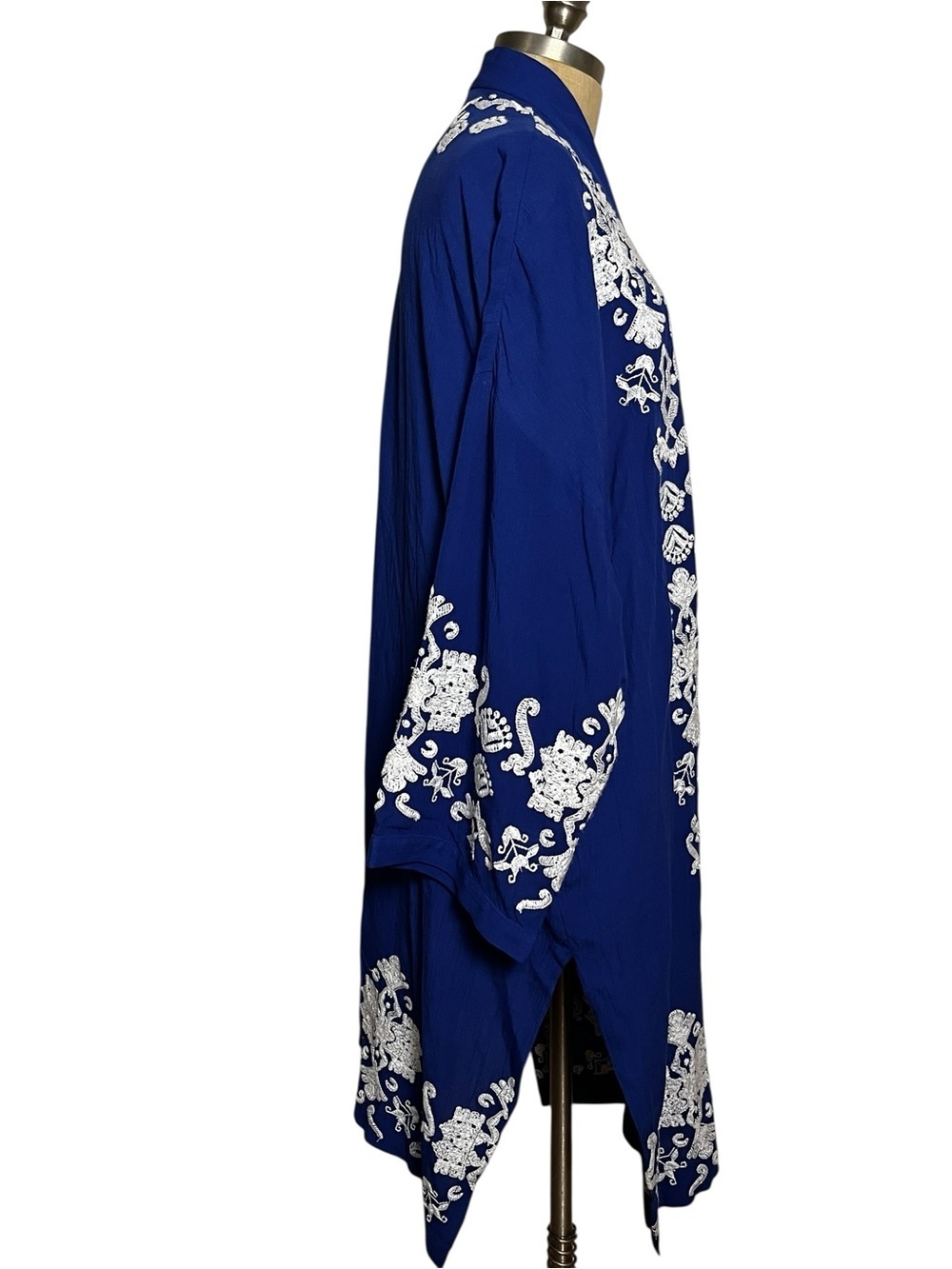 Chico’s Cobalt Blue Embroidered Open Front Kimono Cardigan Topper XL - Picture 5 of 9